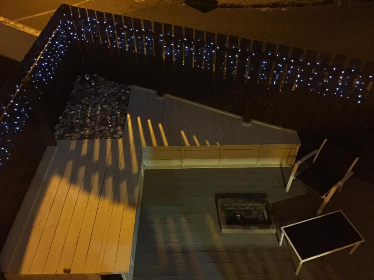 Holiday Home In Ballycastle - Fainne Na Cairde Bagian luar foto